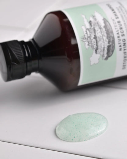 Detoxifying Scrub  Shampoo by Davines